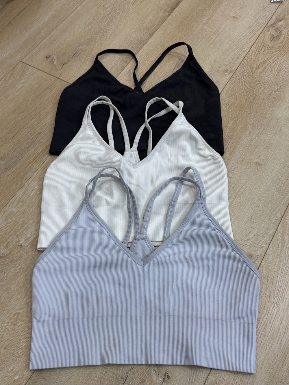 DSG Sports bra Trio - Black, White, Light blue
